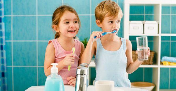 ¿Cómo afecta la vuelta al cole a la salud dental de los niños?